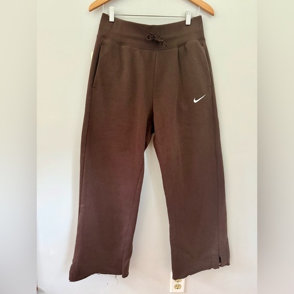 Nike Phoenix Fleece Pant | Size Medium - Picture 2 of 11